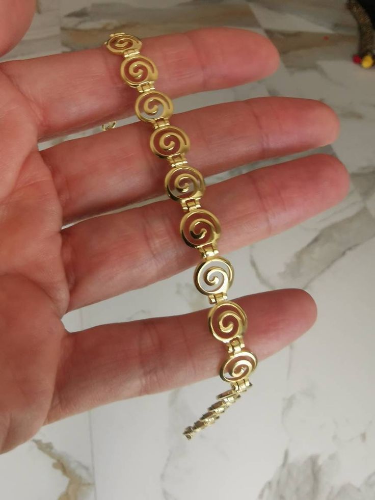 Sterling silver 925 gold plated Spiral bracelet Size: 20cm Gold Plated Spiral Jewelry, Spiral Gold-plated Jewelry, Elegant Gold Spiral Bracelet, Gold Spiral Jewelry, Gold Spiral Bracelet As Gift, Gold Spiral Bracelet For Gift, Spiral Bracelet, Dope Jewelry Accessories, Estilo Hippie