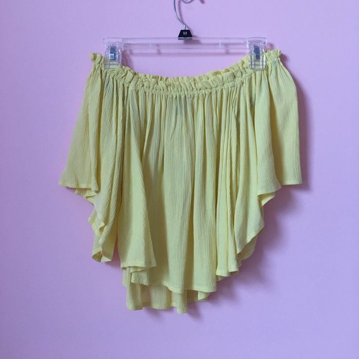 Nwot Sorry My Pink Walls Wash Out The Color A Little, It's A Bright Canary Yellow :) Soft & Boho Style Top Meant To Be Worn Off The Shoulder. Great For Summer Festivals Forever 21 Spring Ruffle Blouse, Spring Ruffle Blouse By Forever 21, Spring Ruffled Blouse By Forever 21, Chic Flowy Crop Top For Spring, Flowy Chic Crop Top For Spring, Spring Vacation Crop Top With Ruffles, Forever 21 Ruffled Tops For Spring, Spring Crop Top With Ruffles, Chic Ruffled Blouse From Forever 21