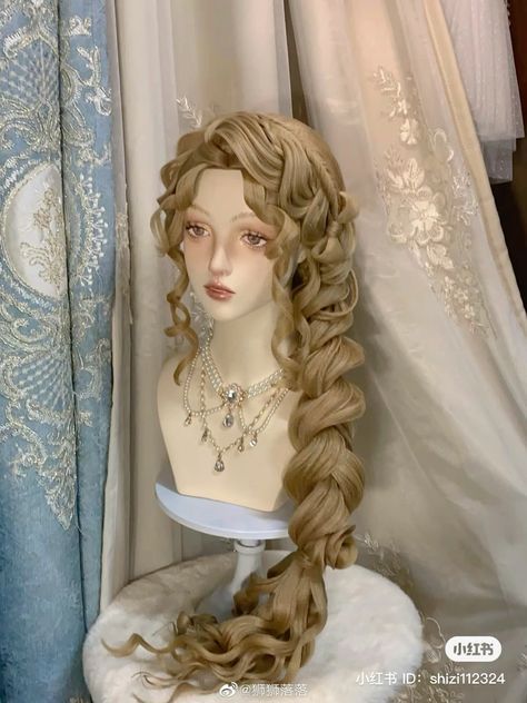 Royal Hairstyles Princesses, Angelic Hairstyles, Rococo Hairstyles, 1700s Hair, 2024 Hair Trends For Women, Fenugreek For Hair, Royal Hairstyles, 2024 Hair Trends, Medieval Hairstyles