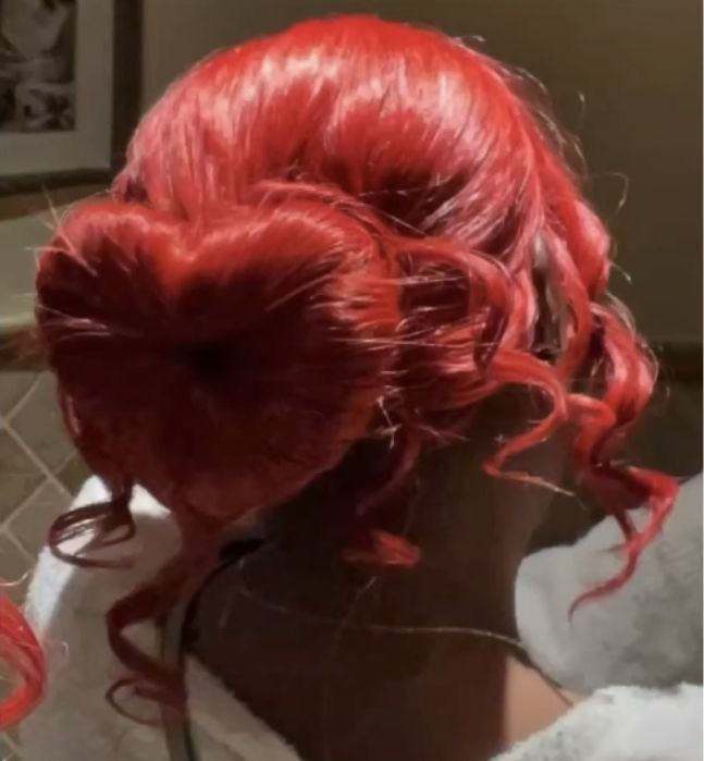 Valentine’s Day Hairstyles Natural Hair, Curly Hairstyles For Valentines Day, Heart Bun Half Up Half Down, Valentine’s Day Hairstyles Black Women, Flat Ironed Hair Black Hairstyles, Valentine’s Day Hair, Valentines Day Hairstyles Black Women, Straight Lob Haircut, Valentine Hairstyles