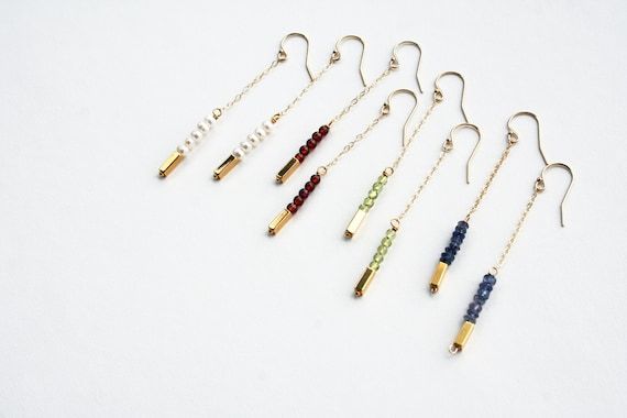 Minimalist Everyday Earrings With Birthstone, Minimalist Birthstone Earrings For Everyday, Boho Wedding Earrings, Gemstone Earrings Dangle, Beaded Earrings Diy, Stone Dangle Earrings, Greenwich Ct, Earring Trends, Jewelry Design Earrings