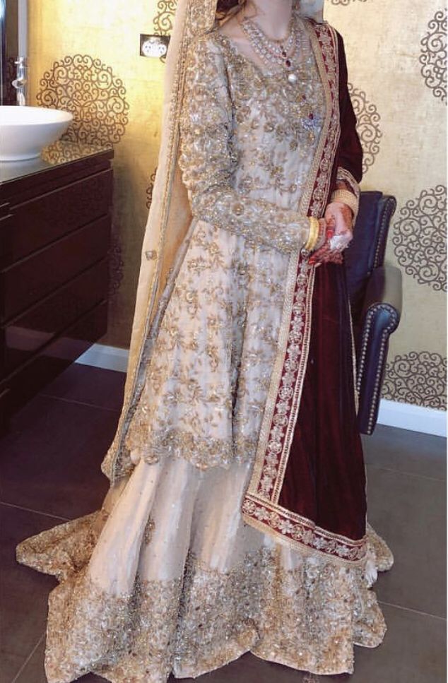 Bridal Nikah Dress, Nikah Dress Pakistani, Actor Govinda, Latest Bridal Lehenga Designs, Nikah Dress, Red Bridal Dress, Bridal Lehenga Designs, Stile Hijab, Latest Bridal Lehenga