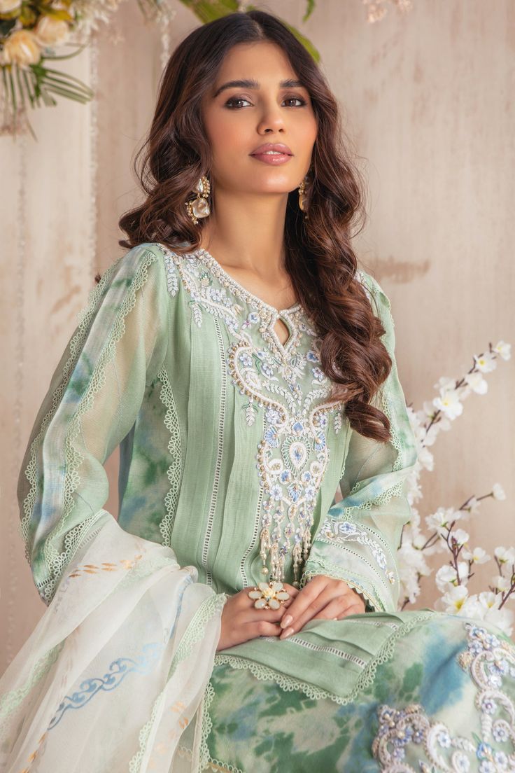 Sea Salt | Pakistani Designer Outfit | Sarosh Salman Asian Suit, Ladies In Suits, Mina Hasan, Net Sleeves, Top Net, Minal Khan, Velvet Dress Designs, Asim Jofa, Shirt Trouser