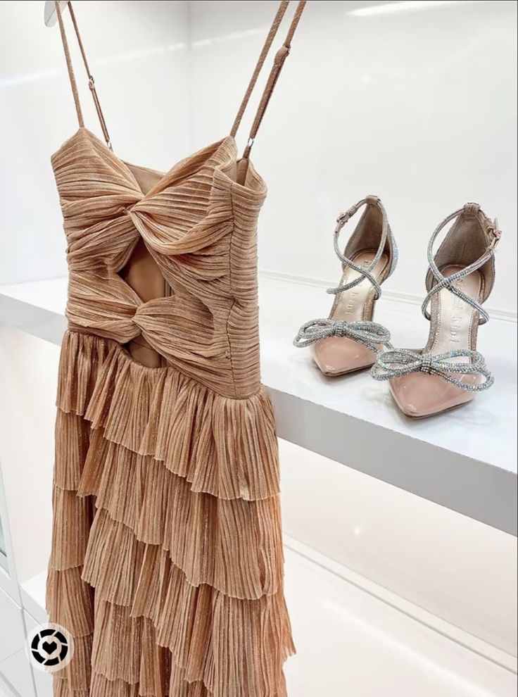 ✨ Gianni Bini Grace Metallic Plisse Sweetheart Neck Cut-Out Tiered Dress✨ | Wedding Guest | Metallic | Formal | Country Concert | Taylor Swift Outfit | Summer Dress | Gown | Wedding | Bridesmaid Dress | Follow my shop @Recycled_Roses on the @shop.LTK app to shop this post and get my exclusive app-only content! #liketkit #LTKFind #LTKwedding #LTKSeasonal @shop.ltk https://liketk.it/4c2zR Pto Teacher Appreciation, Metallic Gown, Chic Prom Dresses, School Pto, Ruffle Prom Dress, Blue Long Sleeve Dress, Prom Inspo, Taylor Swift Outfits, Rhinestone Bow