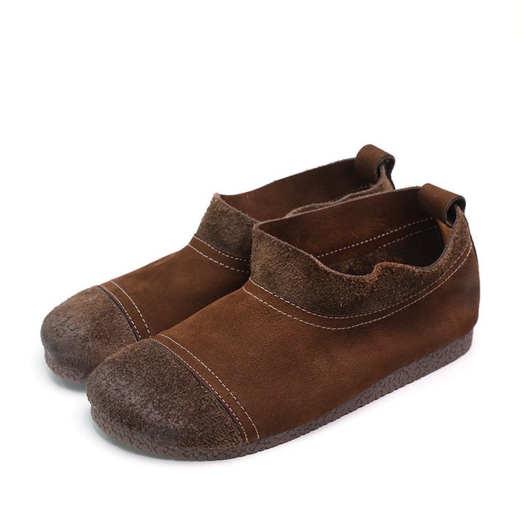 The simple uppers get strong hierarchical effect by leather splicing process. Novel and distinctive toe cap with stringy selvage decoration. The loafers made of extra soft cowhide leather uppers and insoles with latex mattress are worn comfortably and have the function of keeping the feet healthy. The pigskin leather solo is breathable so that your feel comfy with barefoot. Color: Grey/coffeeMaterial: Top layer cowhide leatherInsole: Genuine Leather（Unmovable） Sole: RubberHeels: 1.5cm/0.59"Weigh