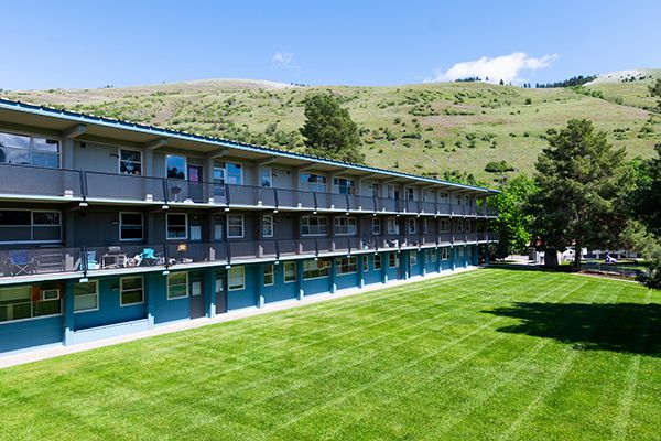 The exterior of the Craighead Apartments at UM's University Villages