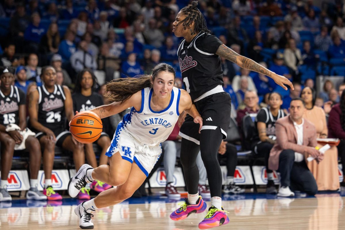 Kentucky Wildcats guard Georgia Amoore (3) dives with the ball during the Kentucky vs. Mississippi Sate women’s basketball game on Thursday, Jan. 2, 2025, at Historic Memorial Coliseum in Lexington, Kentucky. Kentucky won 91-69. Photo by Sydney Yonker | Staff