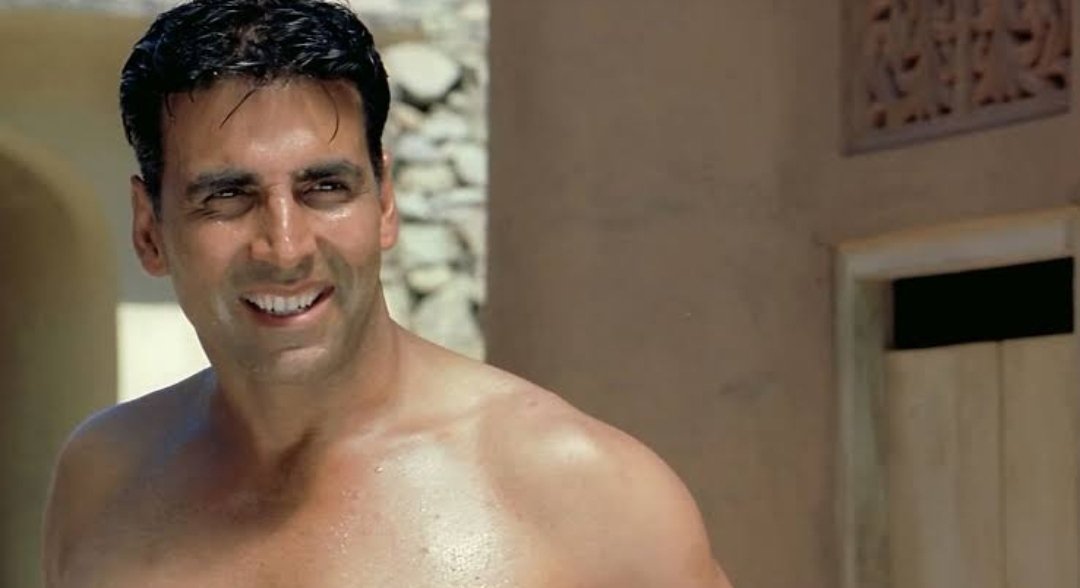 Akshay Kumar in Bhool Bhulaiyaa (2007)