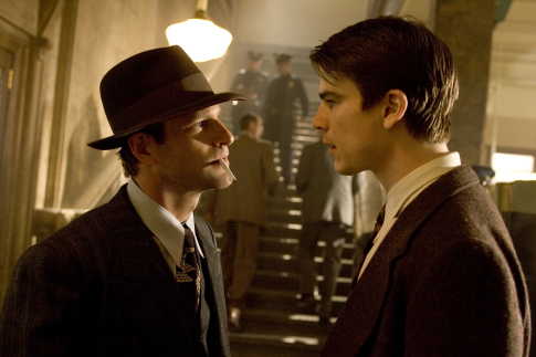 Aaron Eckhart and Josh Hartnett in The Black Dahlia (2006)