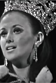 Madeleine Hartog-Bel in Miss World 1967 (1967)