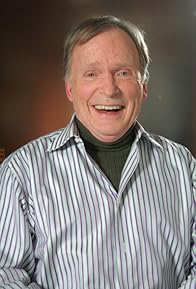 Primary photo for Dick Cavett