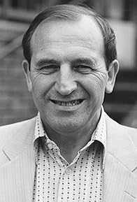 Primary photo for Leonard Rossiter