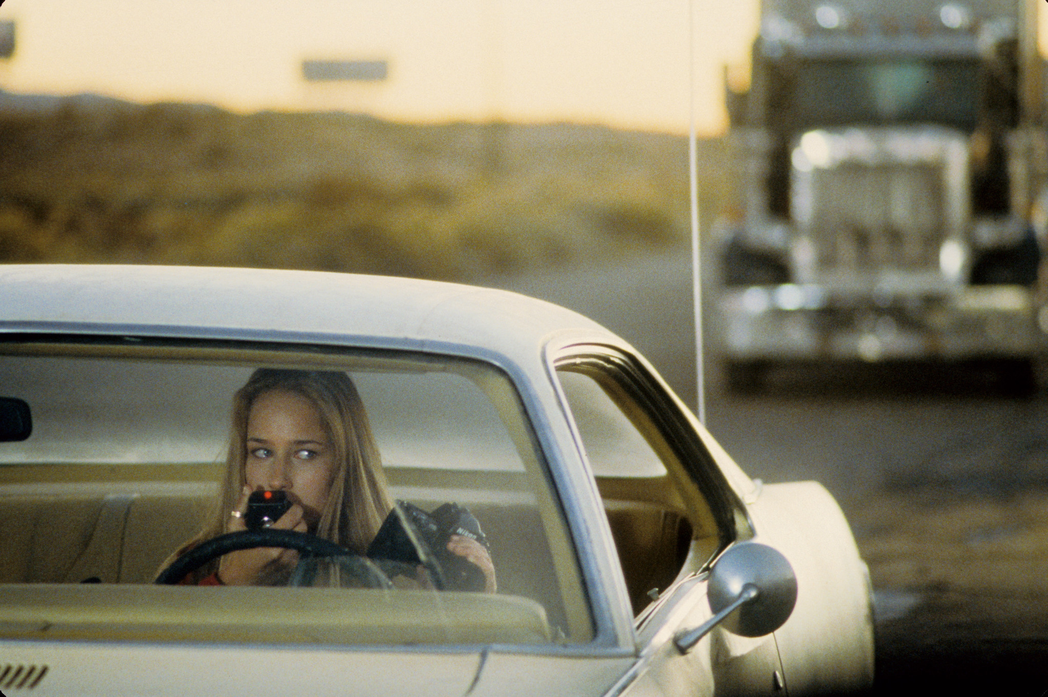 Leelee Sobieski in Joy Ride (2001)