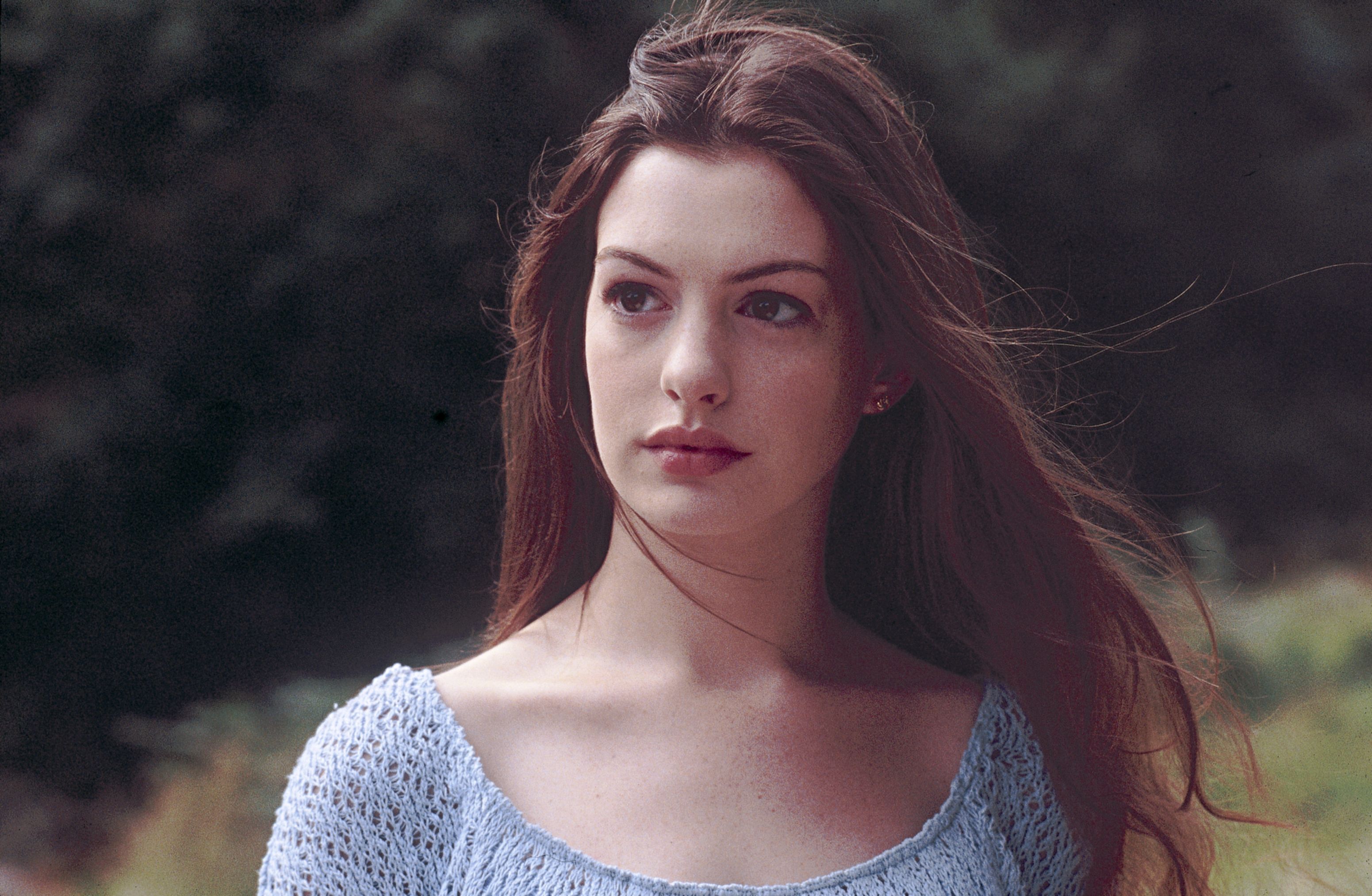 Anne Hathaway in Ella Enchanted (2004)