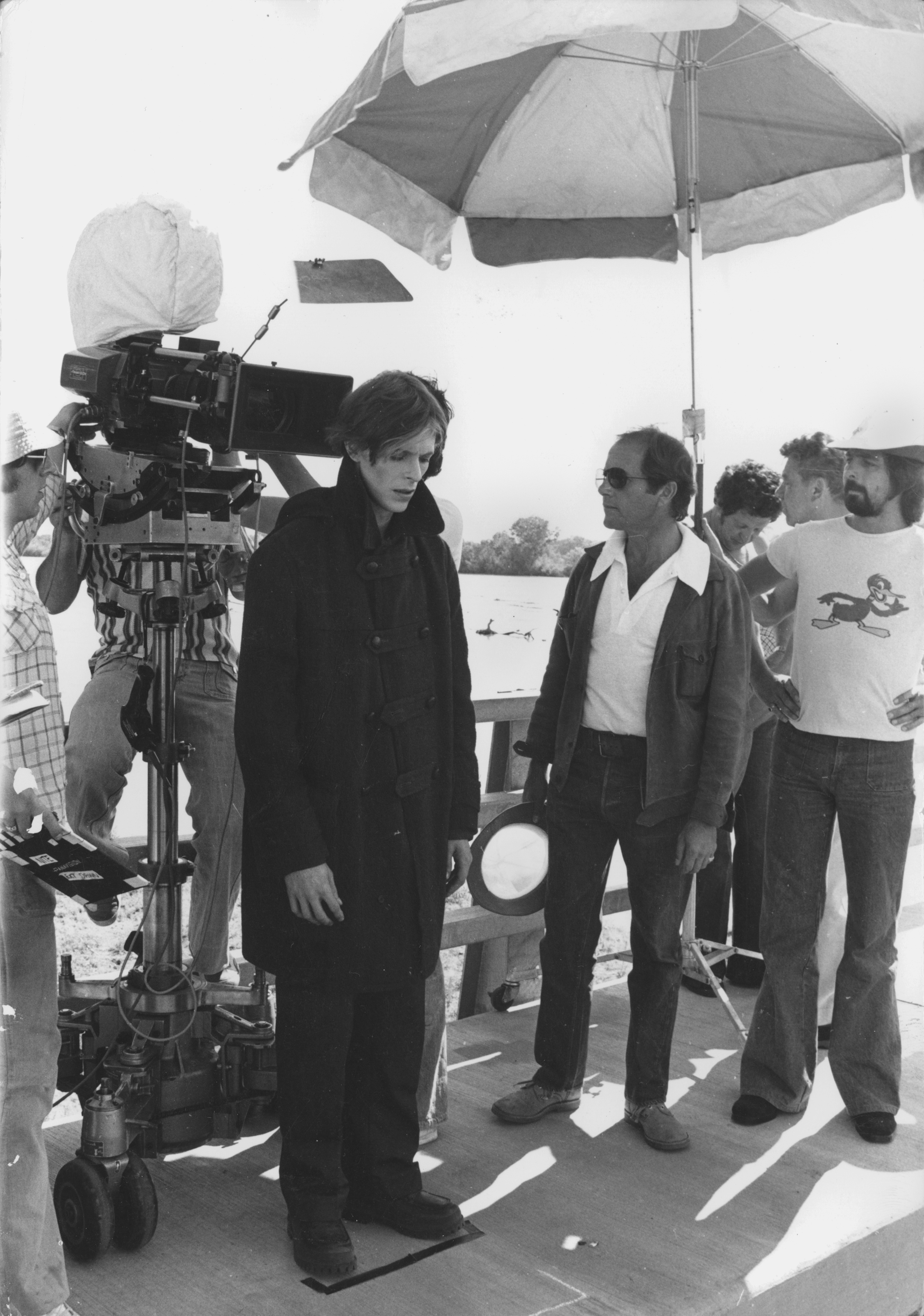 David Bowie, Nicolas Roeg, and Anthony B. Richmond in The Man Who Fell to Earth (1976)