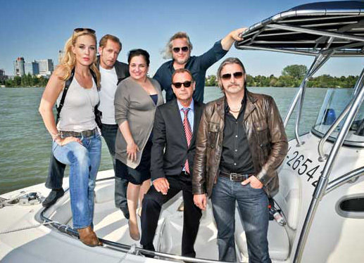 Dietrich Siegl, Maria Happel, Stefan Jürgens, Gregor Seberg, Lilian Klebow, and Helmut Bohatsch in Vienna Crime Squad (2005)