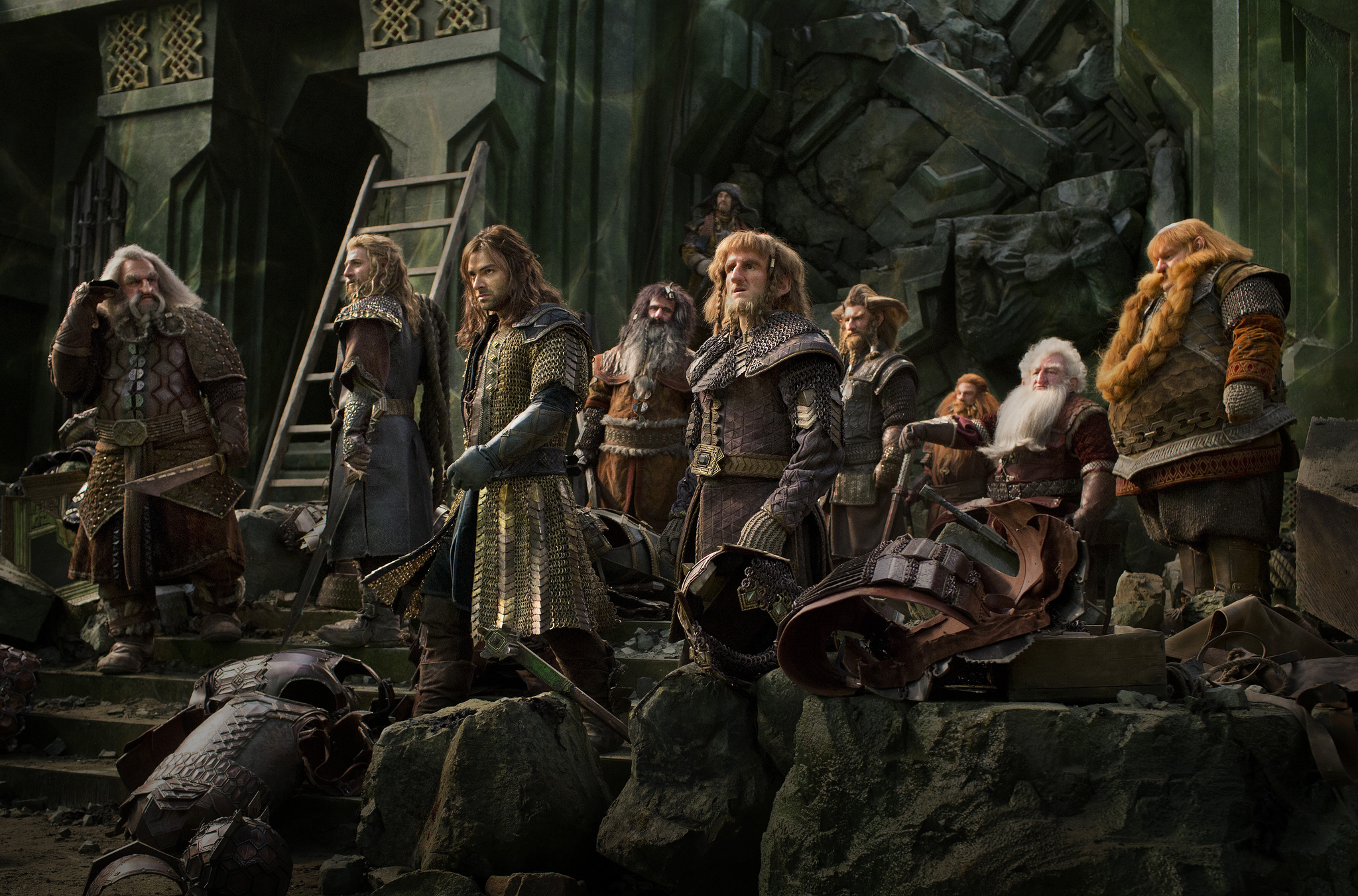 Jed Brophy, John Callen, Martin Freeman, Peter Hambleton, William Kircher, James Nesbitt, Dean O'Gorman, Ken Stott, Stephen Hunter, Aidan Turner, and Adam Brown in The Hobbit: The Battle of the Five Armies (2014)