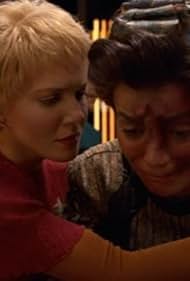 Jennifer Lien and Galyn Görg in Star Trek: Voyager (1995)