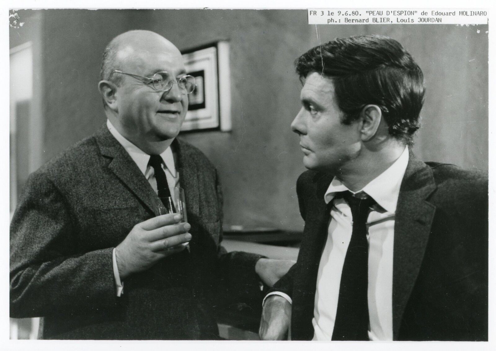 Bernard Blier and Louis Jourdan in To Commit a Murder (1967)