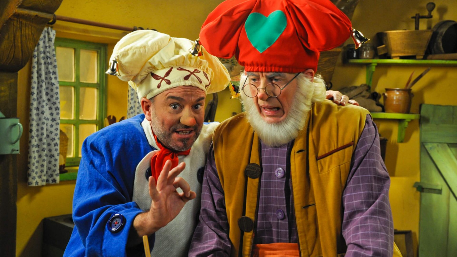 Walter De Donder and Piet Huysentruyt in Plop en de kabouterbaby (2009)