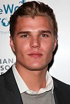 Chris Zylka