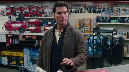 Jack Reacher: Tom Cruise Is Fantastic As Jack Reacher (Featurette)