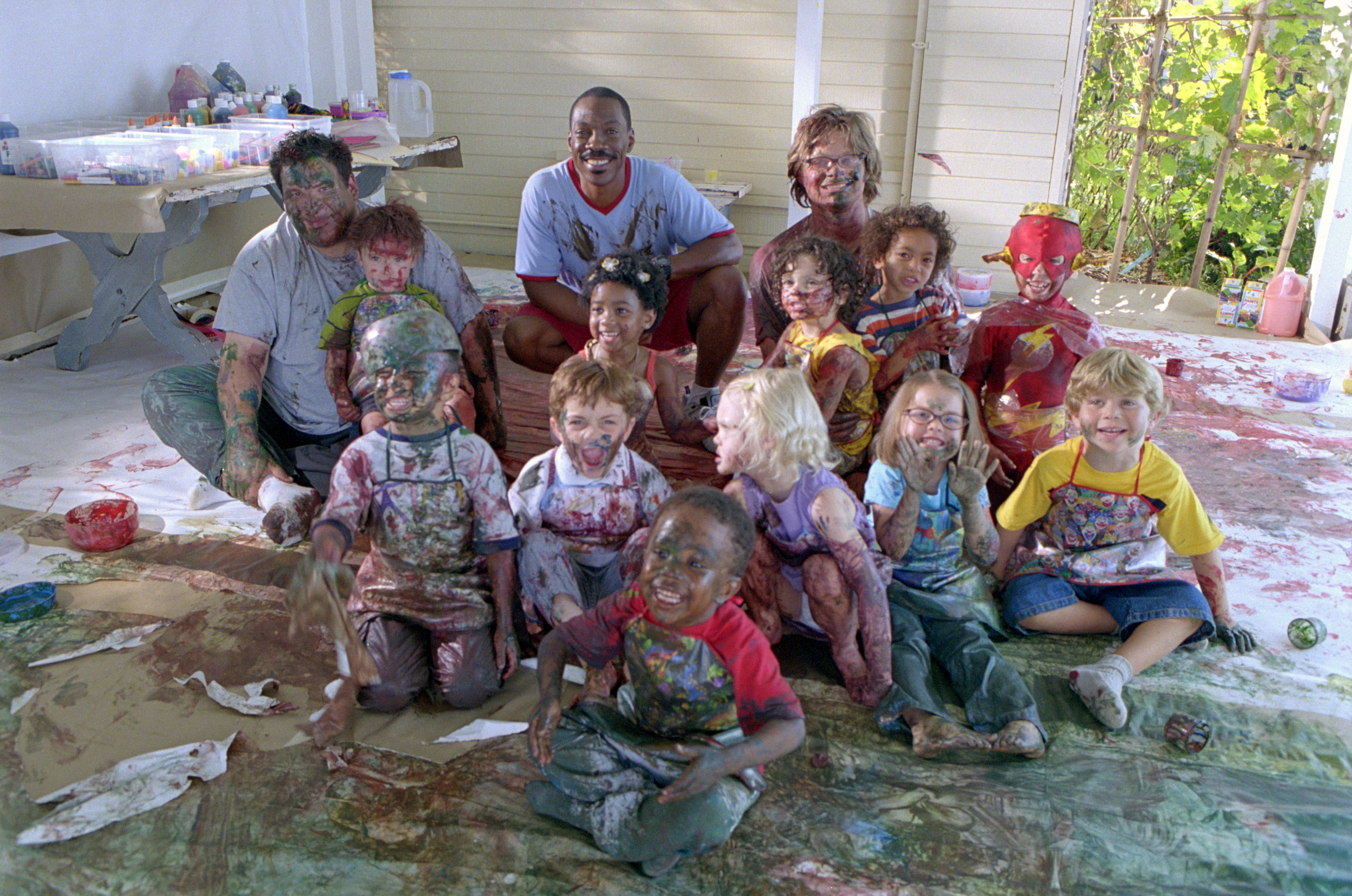 Eddie Murphy, Steve Zahn, Jeff Garlin, Elle Fanning, Cesar Flores, Hailey Noelle Johnson, Khamani Griffin, Arthur Young, Felix Achille, Max Burkholder, Connor Carmody, Kennedy McCullough, Shane Baumel, and Jimmy Bennett in Daddy Day Care (2003)