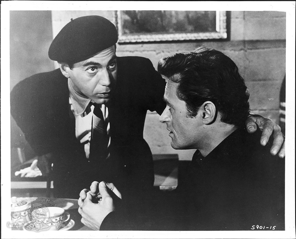 Antony Carbone and Dick Miller in A Bucket of Blood (1959)