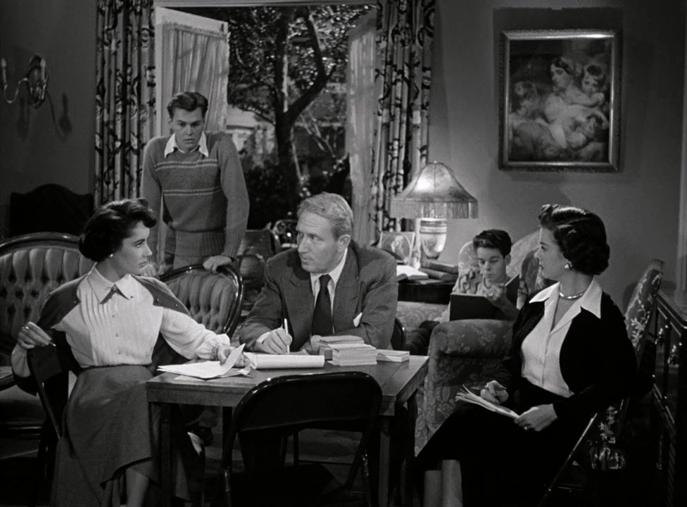 Elizabeth Taylor, Spencer Tracy, Joan Bennett, Tom Irish, and Russ Tamblyn in Father of the Bride (1950)