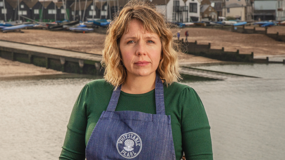 Kerry Godliman in Whitstable Pearl (2021)