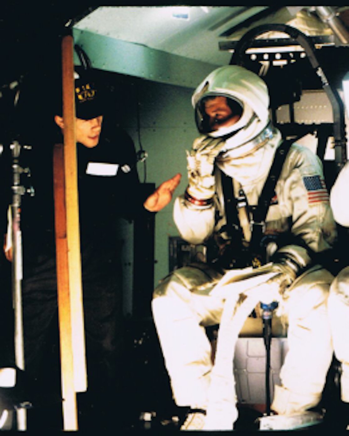 Ron Howard directing Reed in Apollo 13