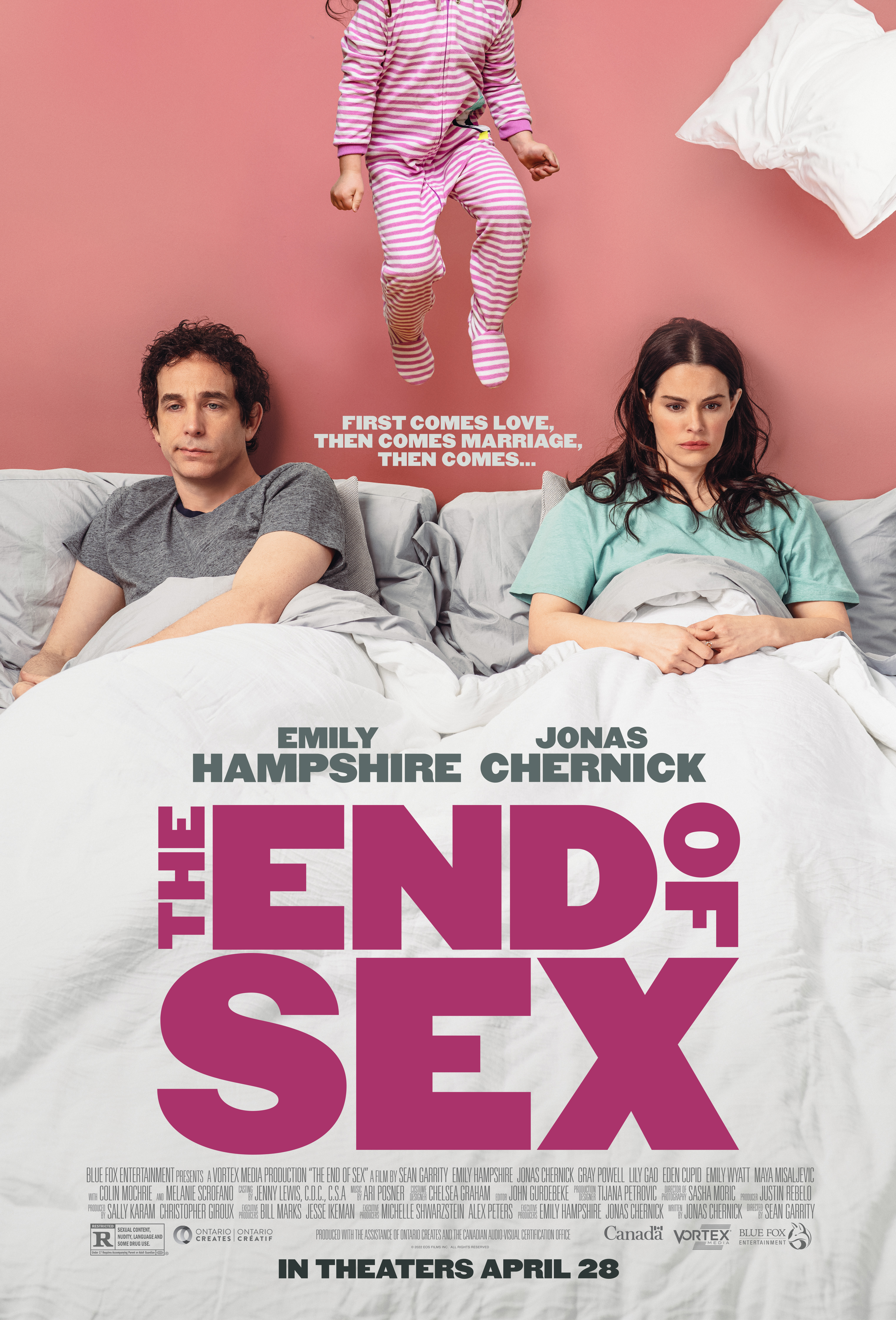 Jonas Chernick and Emily Hampshire in The End of Sex (2022)