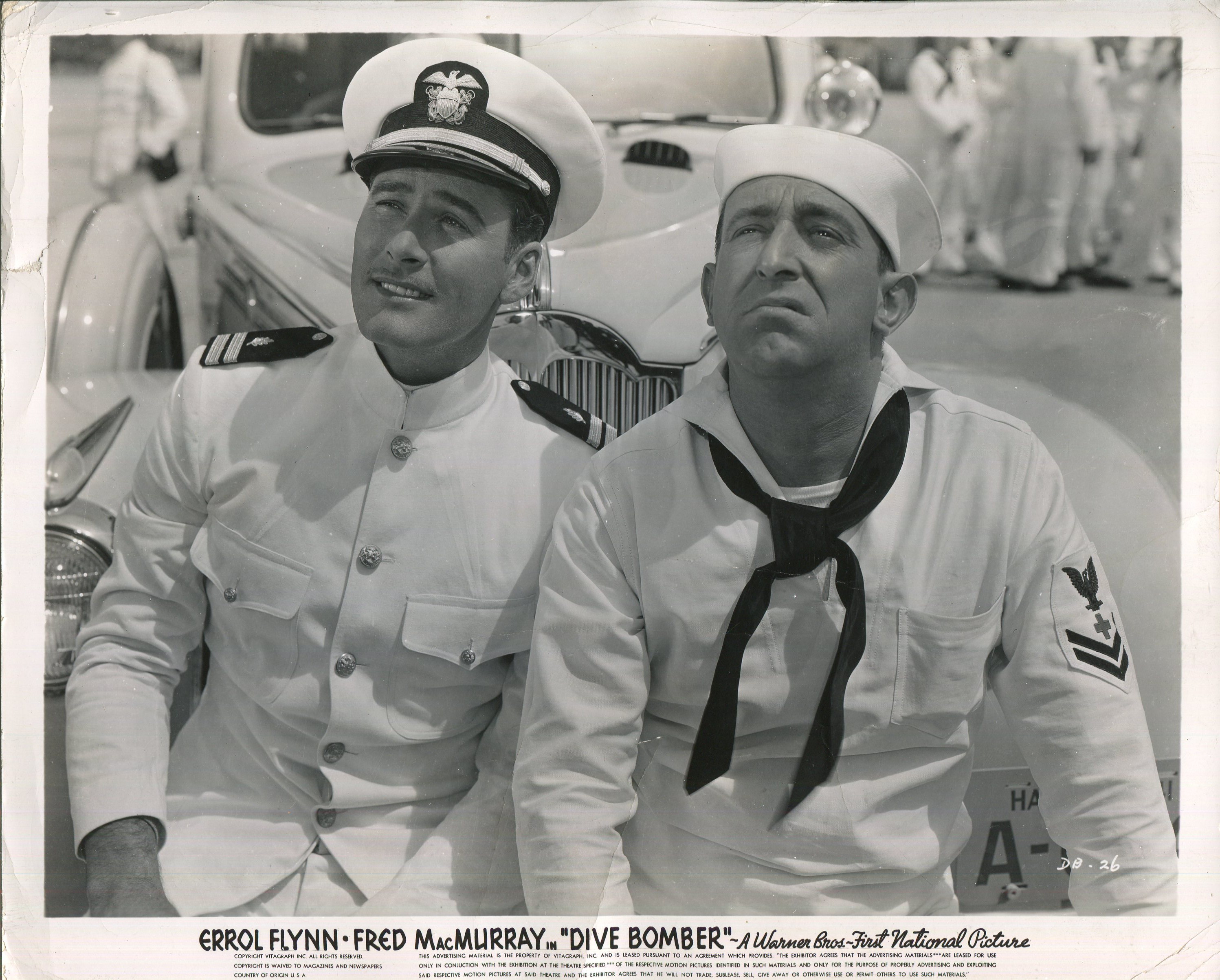 Errol Flynn and Allen Jenkins in Dive Bomber (1941)