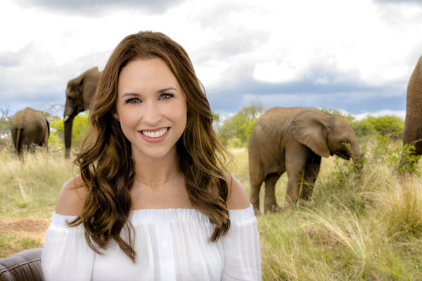 Lacey Chabert in Love on Safari (2018)