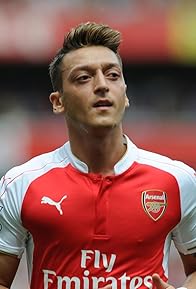 Primary photo for Mesut Özil