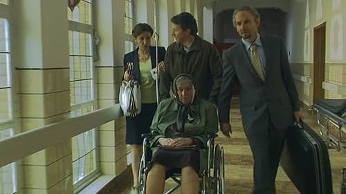 Mieke De Groote, Reinhilde Decleir, Peter Van den Eede, and Lucas Van den Eynde in Van Vlees en Bloed (2009)