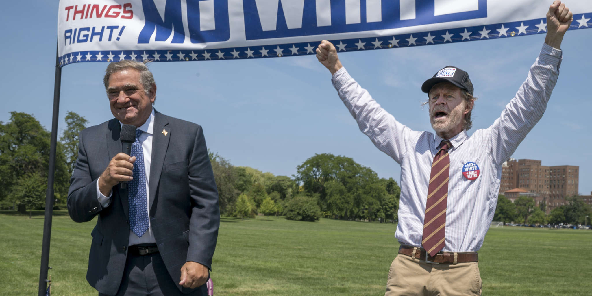 William H. Macy and Dan Lauria in Shameless (2011)