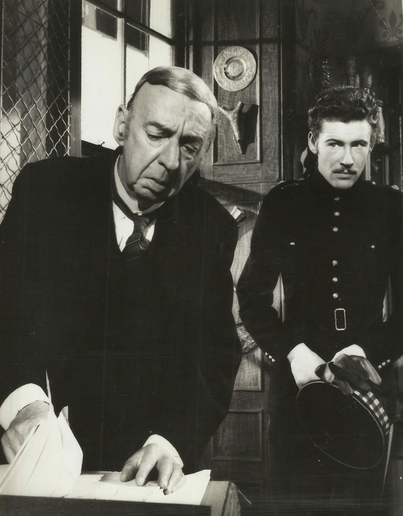 Peter O'Toole and Miles Malleson in The Day They Robbed the Bank of England (1960)