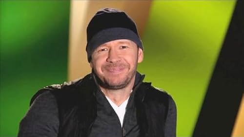 Trailer for Wahlburgers Season 1