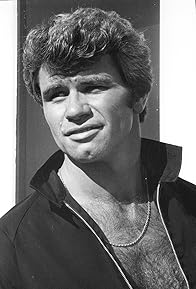 Primary photo for Martin Kove