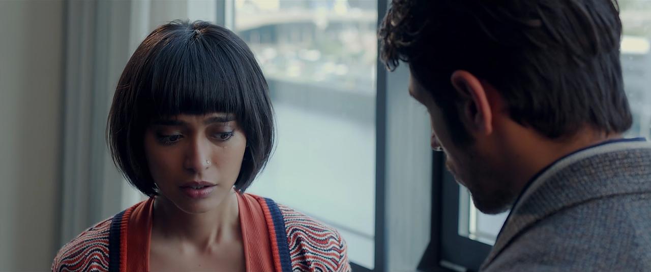 Sidharth Malhotra and Sayani Gupta in Baar Baar Dekho (2016)