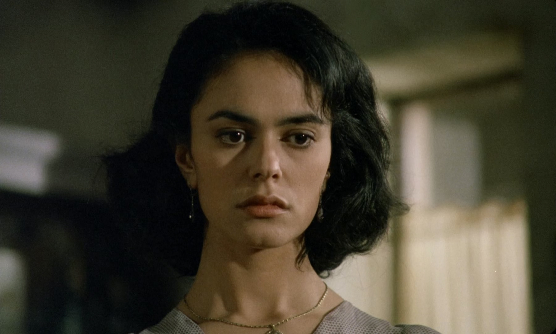 Maria Grazia Cucinotta in The Postman (1994)