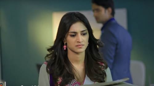 Shaheer Sheikh and Erica Fernandes in Kuch Rang Pyar Ke Aise Bhi (2016)