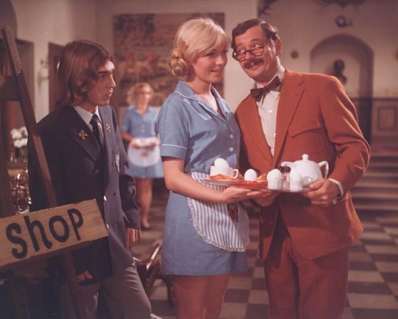 Paul Hagen, Susanne Jagd, and Jan Priiskorn-Schmidt in Rektor på sengekanten (1972)