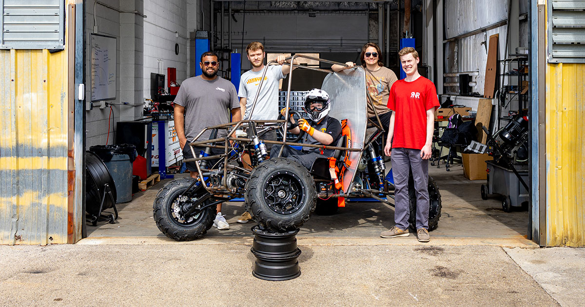 Students Build Off-Road Vehicle for Baja SAE Competition