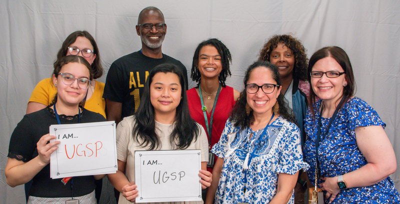 Picture of UGSP trainees and OITE staff at Popsicle Day 2023