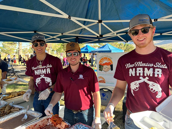 NAMA members at fair