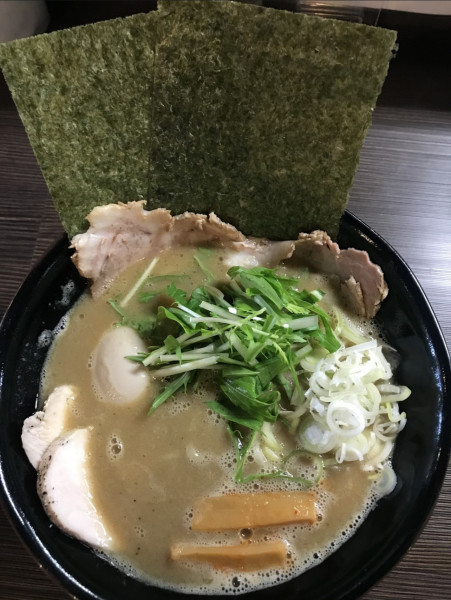 「雫ラーメン」@麺や雫の写真