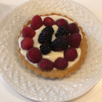 Berry tart