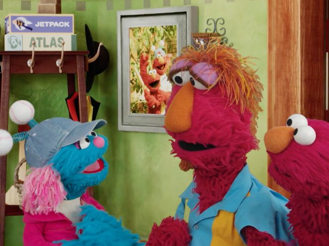 Jesse and Elmo talk to Louie